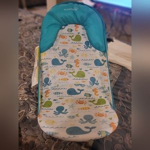 Summer deluxe baby bather